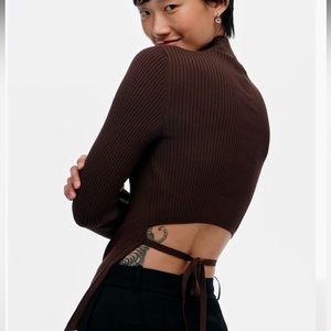 NWOT Babaton Sculpt Knit Tie Back Longsleeve